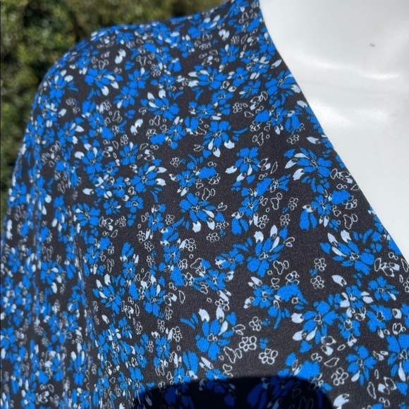 NWT PARKER Flirty Boho Tie Front Wrap Cropped Fit Long Sleeve Blouse - Picture 13 of 13